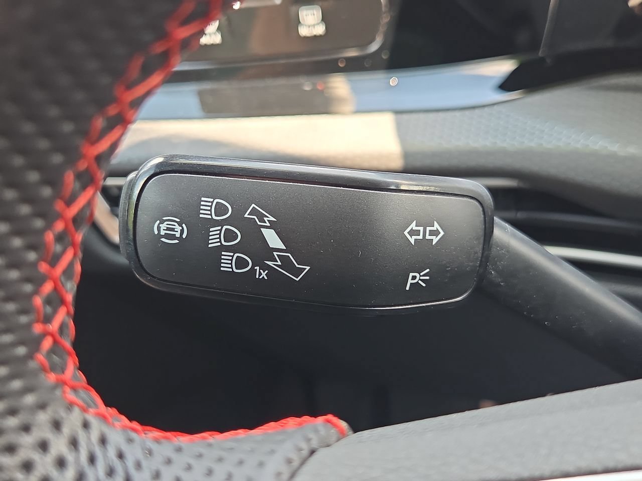 Used 2024 Volkswagen GTI Autobahn FWD image 35