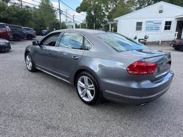 Used 2012 Volkswagen Passat TDI SEL Premium FWD image 3