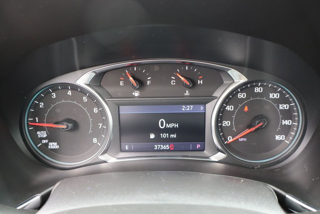 Used 2023 Chevrolet Equinox Premier image 18