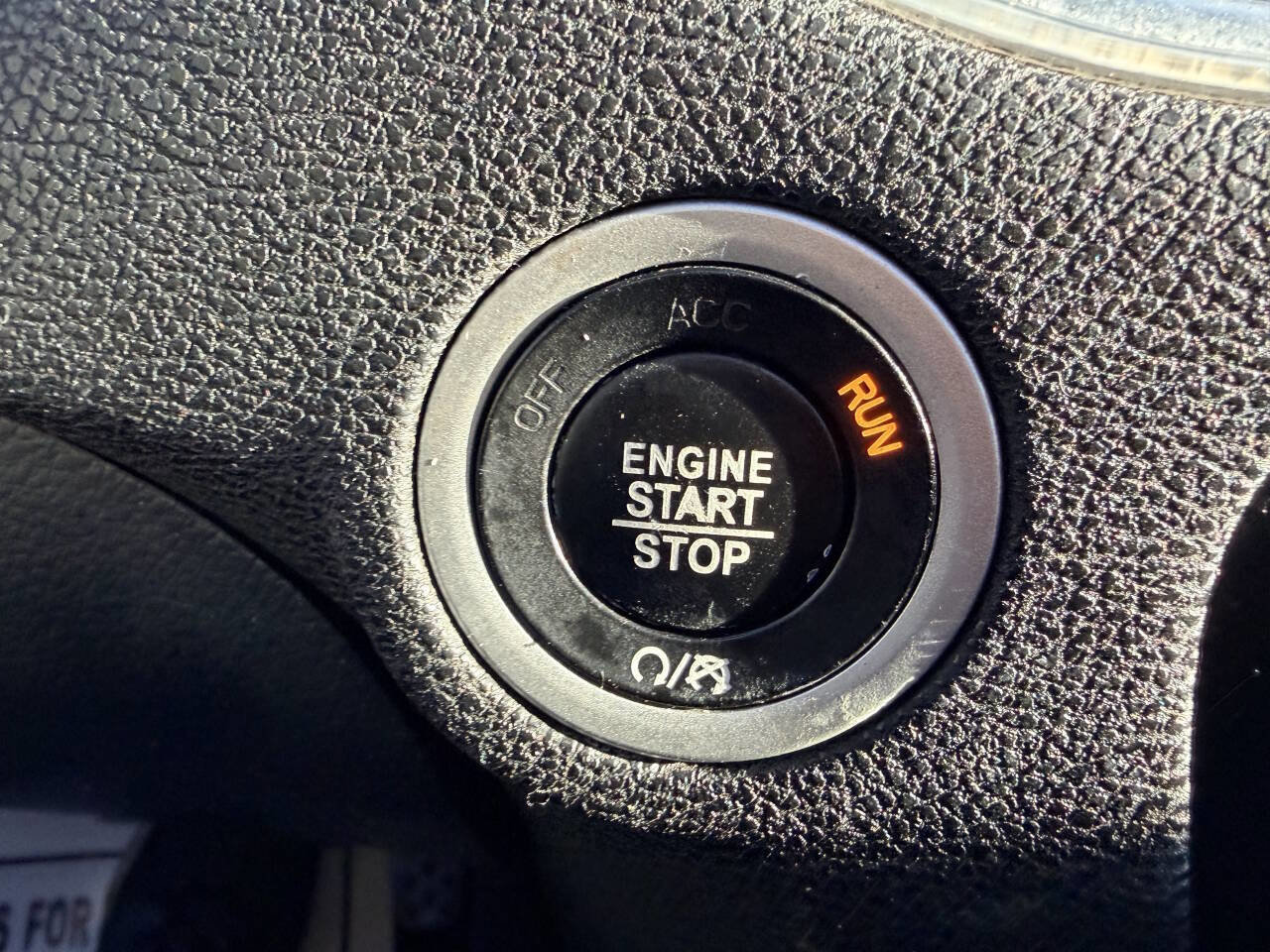 Used 2016 Dodge Charger R/T Scat Pack w/ Technology Group image 23