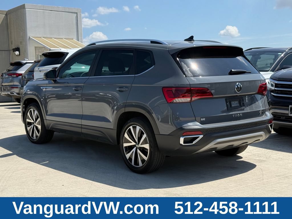 Used 2022 Volkswagen Taos SE AWD/4WD image 5