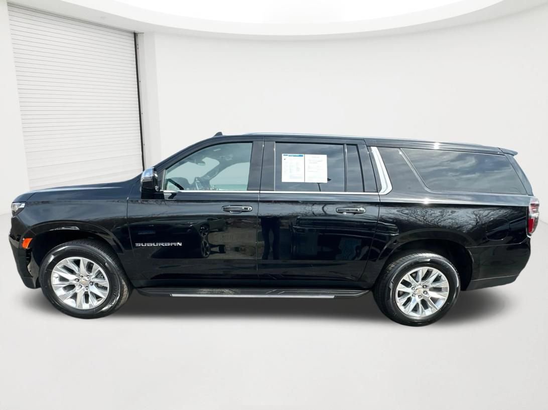 Certified 2024 Chevrolet Suburban Premier AWD/4WD image 8