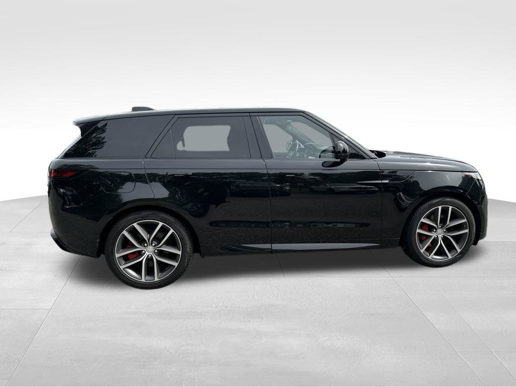 Used 2023 Land Rover Range Rover Sport First Edition AWD/4WD image 6