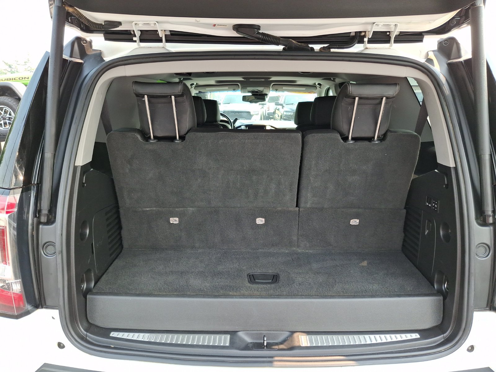 Used 2019 GMC Yukon Denali AWD/4WD image 19