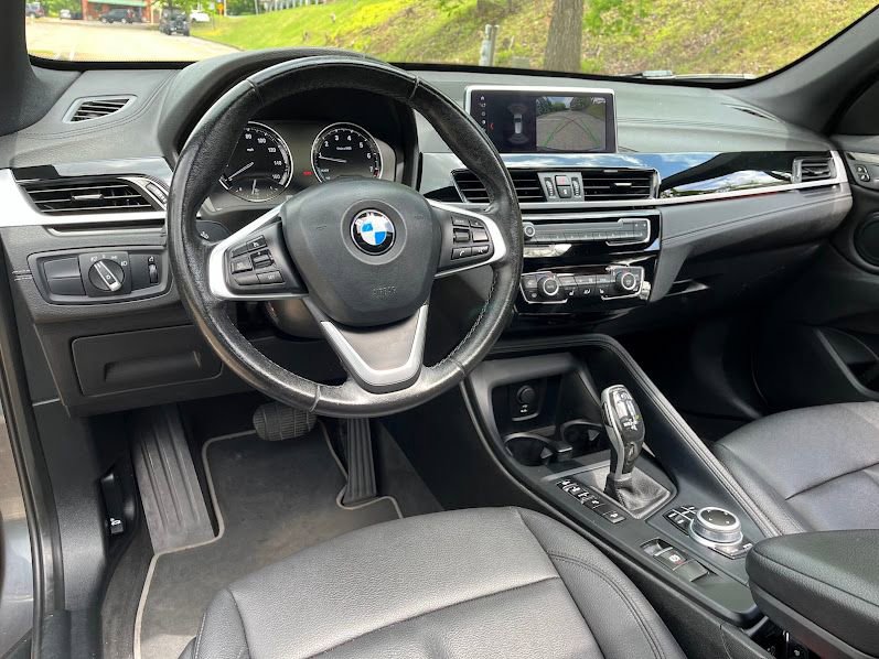 Used 2021 BMW X1 xDrive28i w/ Convenience Package AWD/4WD image 10