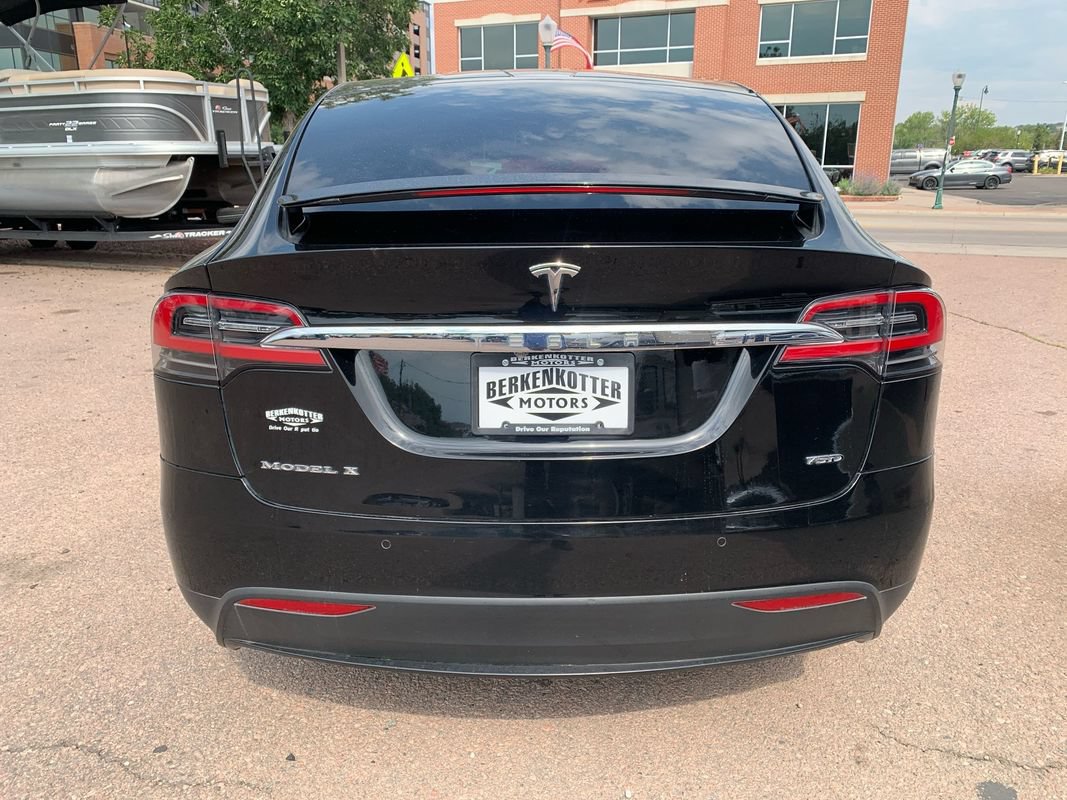 Used 2017 Tesla Model X 75D AWD/4WD image 6
