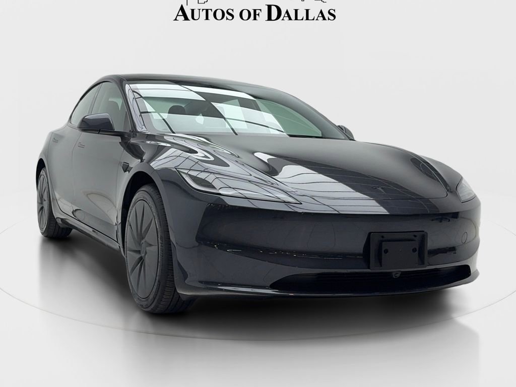 Used 2025 Tesla Model 3 image 3