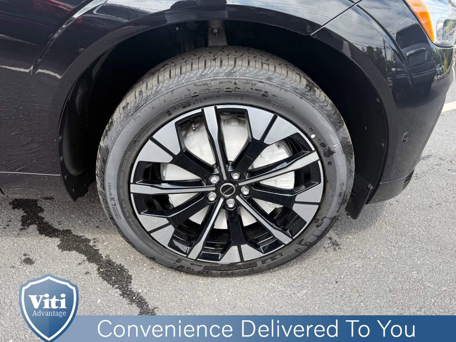 New 2026 Volvo XC60 T8 Ultra w/ Protection Package Premier image 10