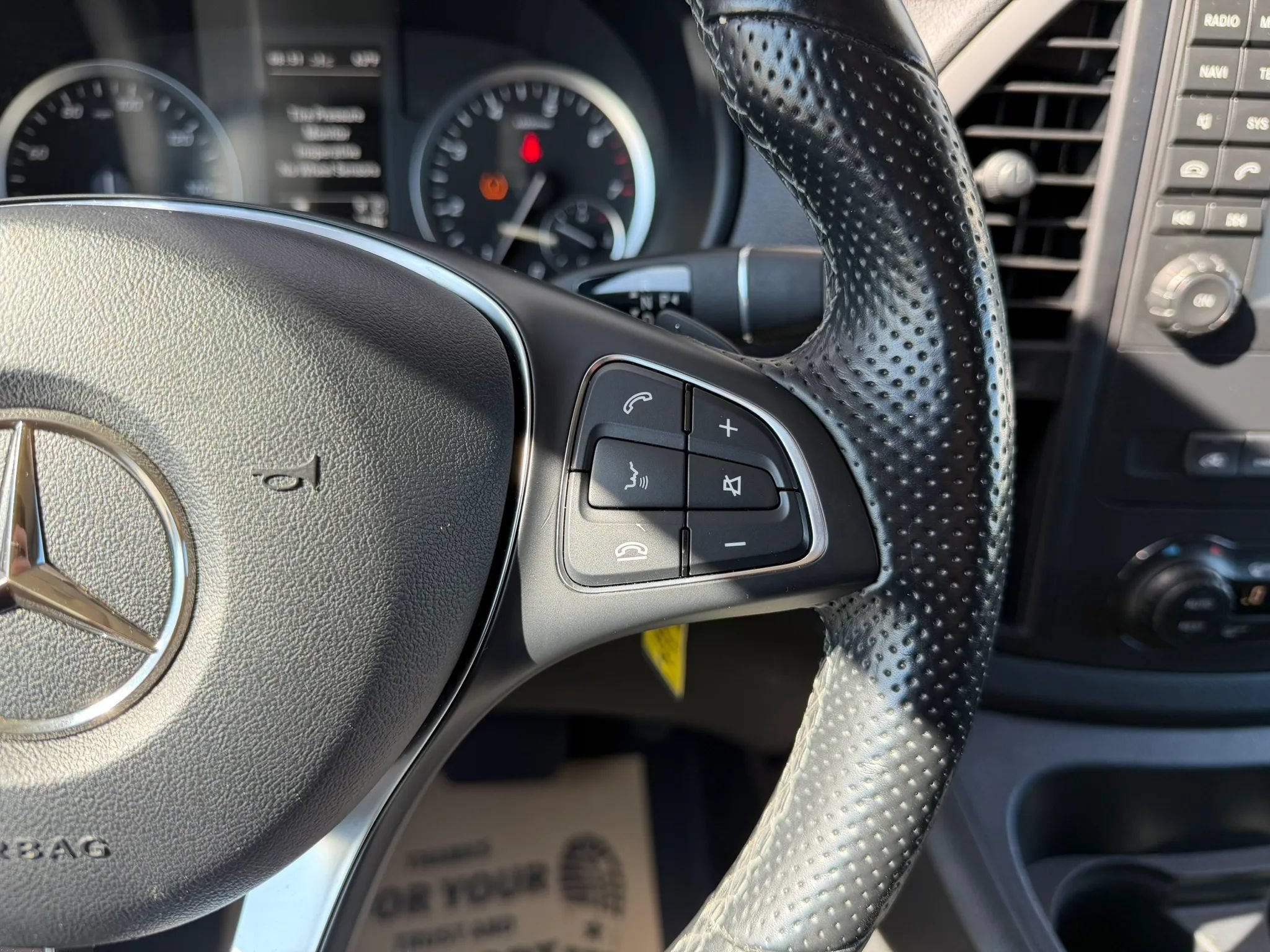 Used 2020 Mercedes-Benz Metris Passenger image 28