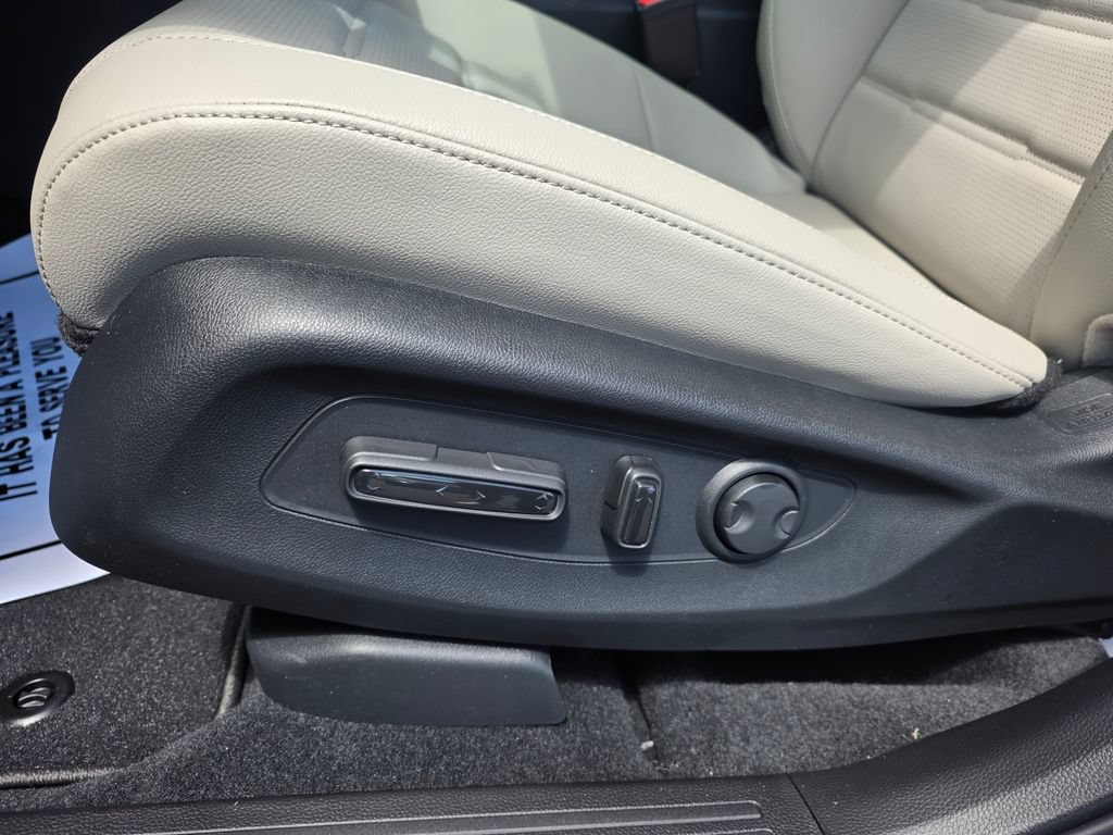New 2026 Honda CR-V EX-L image 10