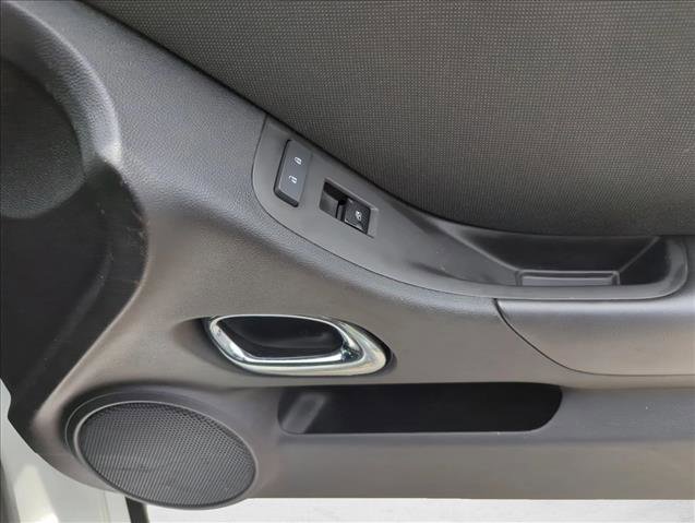 Used 2013 Chevrolet Camaro LT RWD image 30