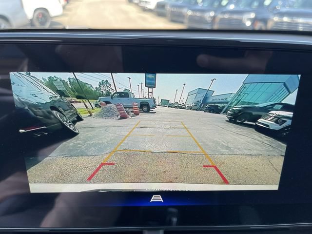 New 2026 Chevrolet Trax ACTIV w/ Sunroof Package FWD image 17