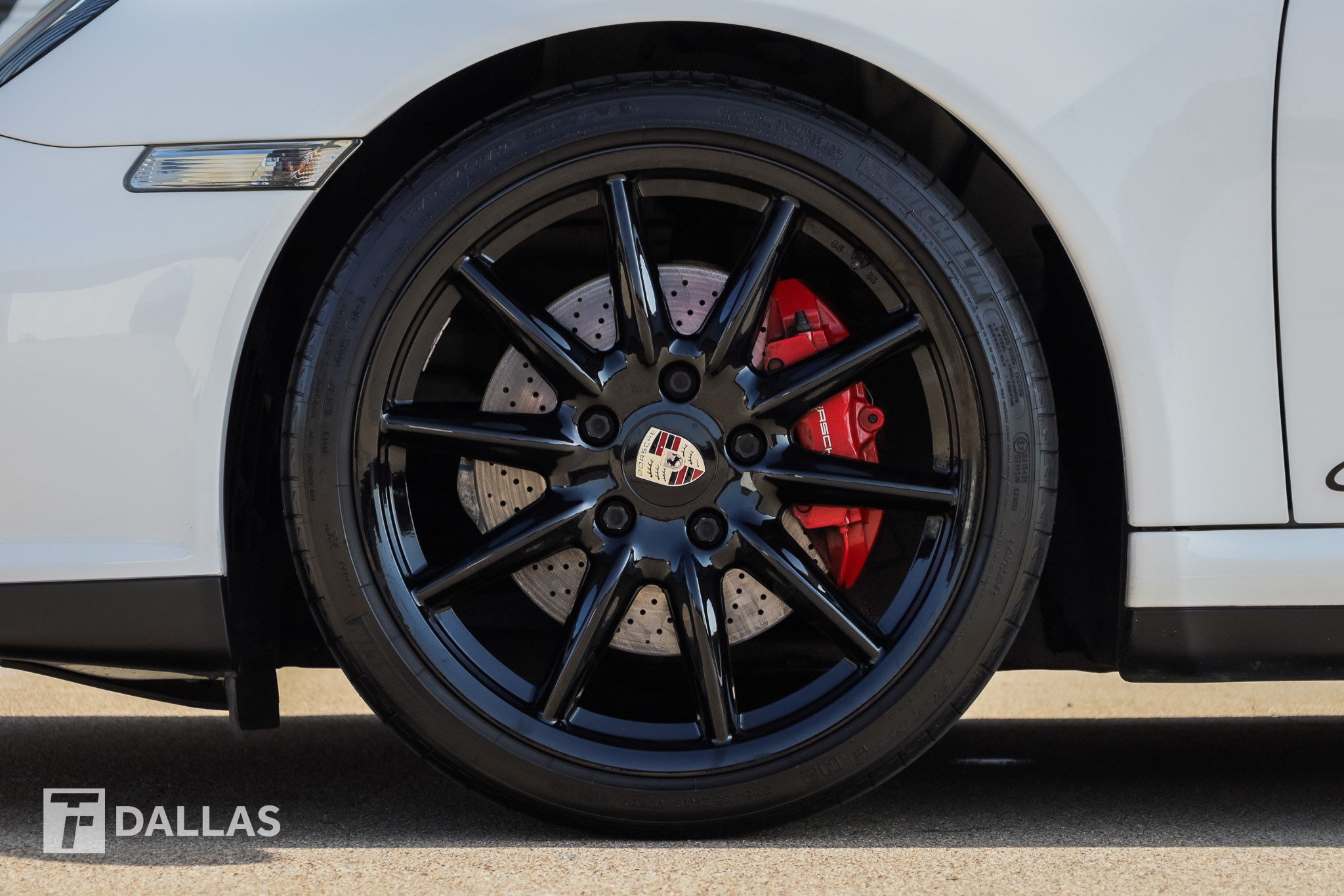 Used 2011 Porsche 911 Carrera GTS RWD image 8