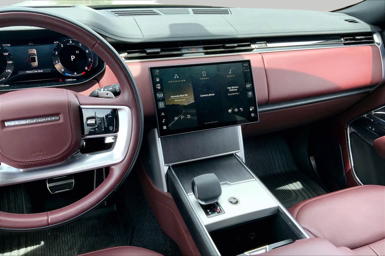 Certified 2024 Land Rover Range Rover SE AWD/4WD image 6