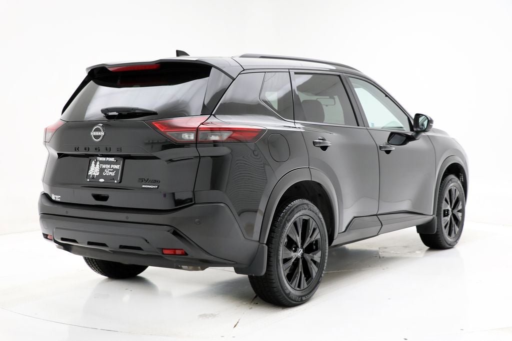 Used 2023 Nissan Rogue SV w/ SV Premium Package image 9