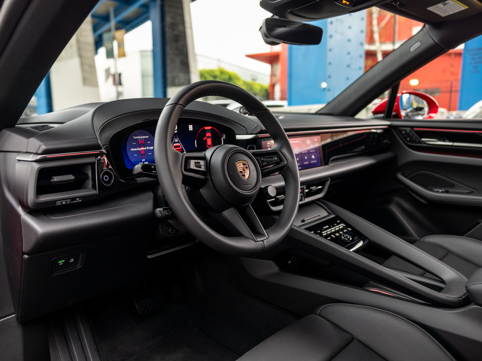 New 2026 Porsche Macan 4 Electric AWD/4WD image 4