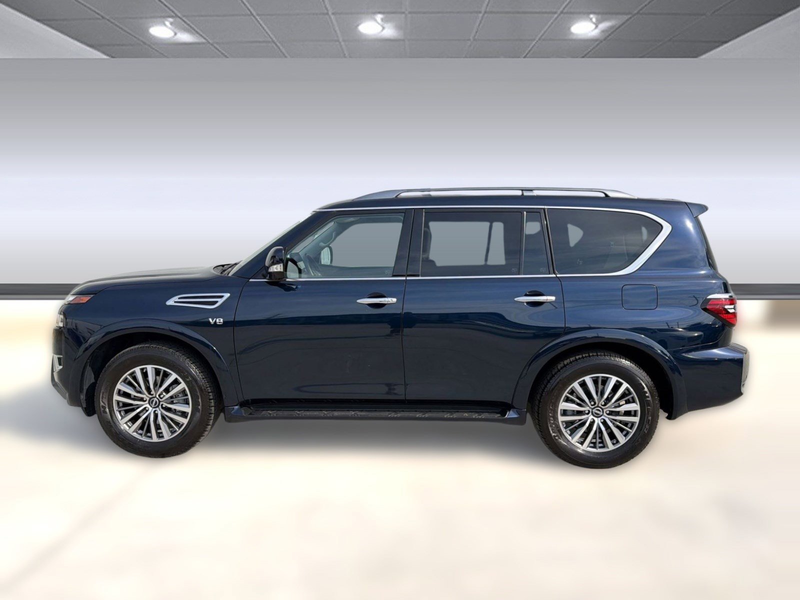 Used 2022 Nissan Armada SL image 2