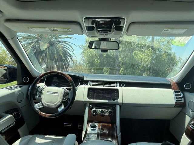 Used 2014 Land Rover Range Rover Supercharged image 18