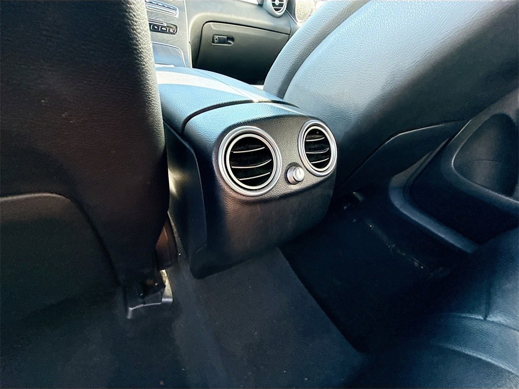 Used 2017 Mercedes-Benz GLC 300 w/ Premium 1 Package image 24