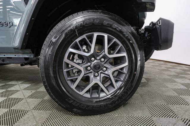 Used 2026 Jeep Wrangler Unlimited Sahara AWD/4WD image 15