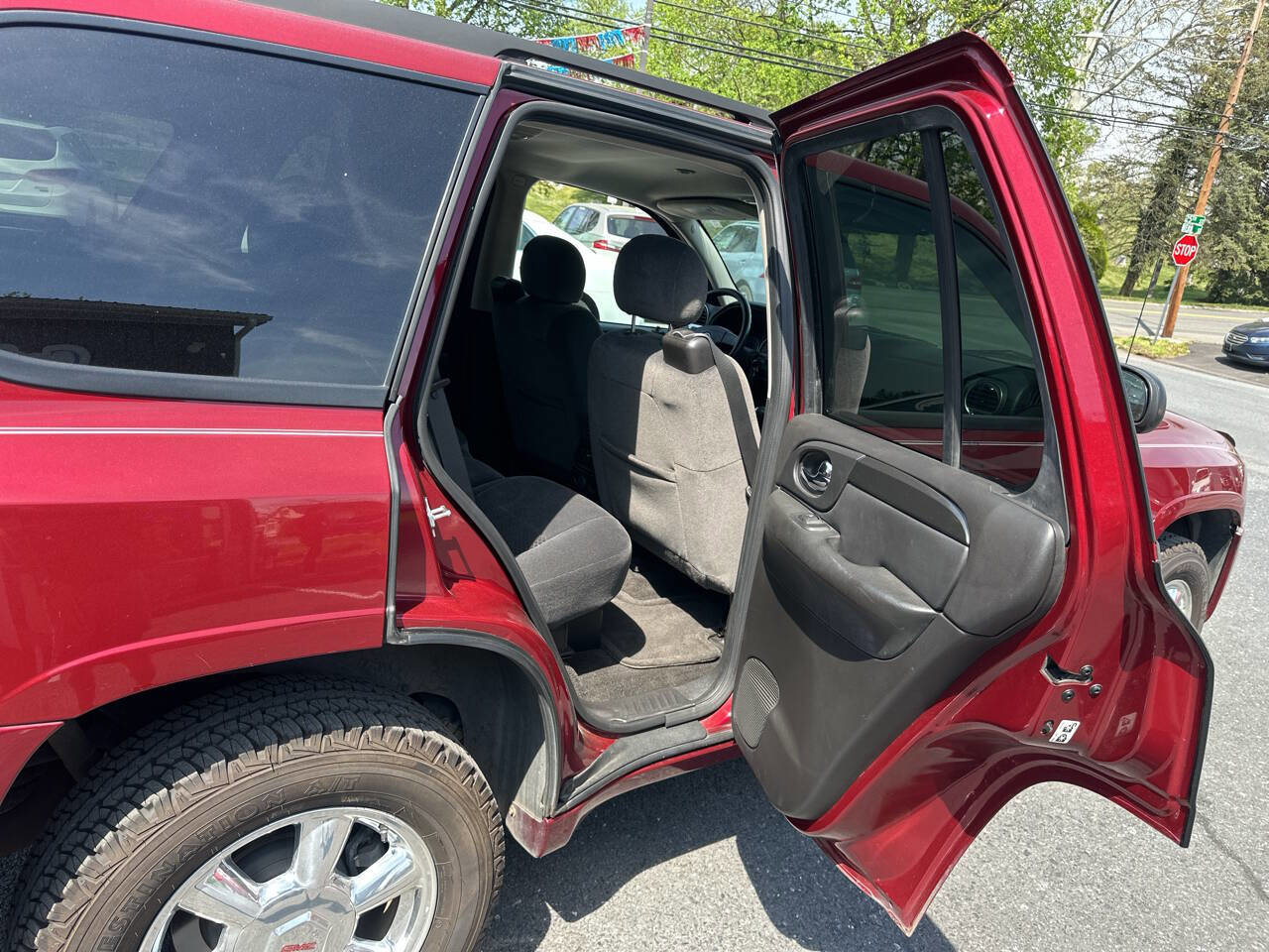 Used 2007 GMC Envoy SLE RWD image 23