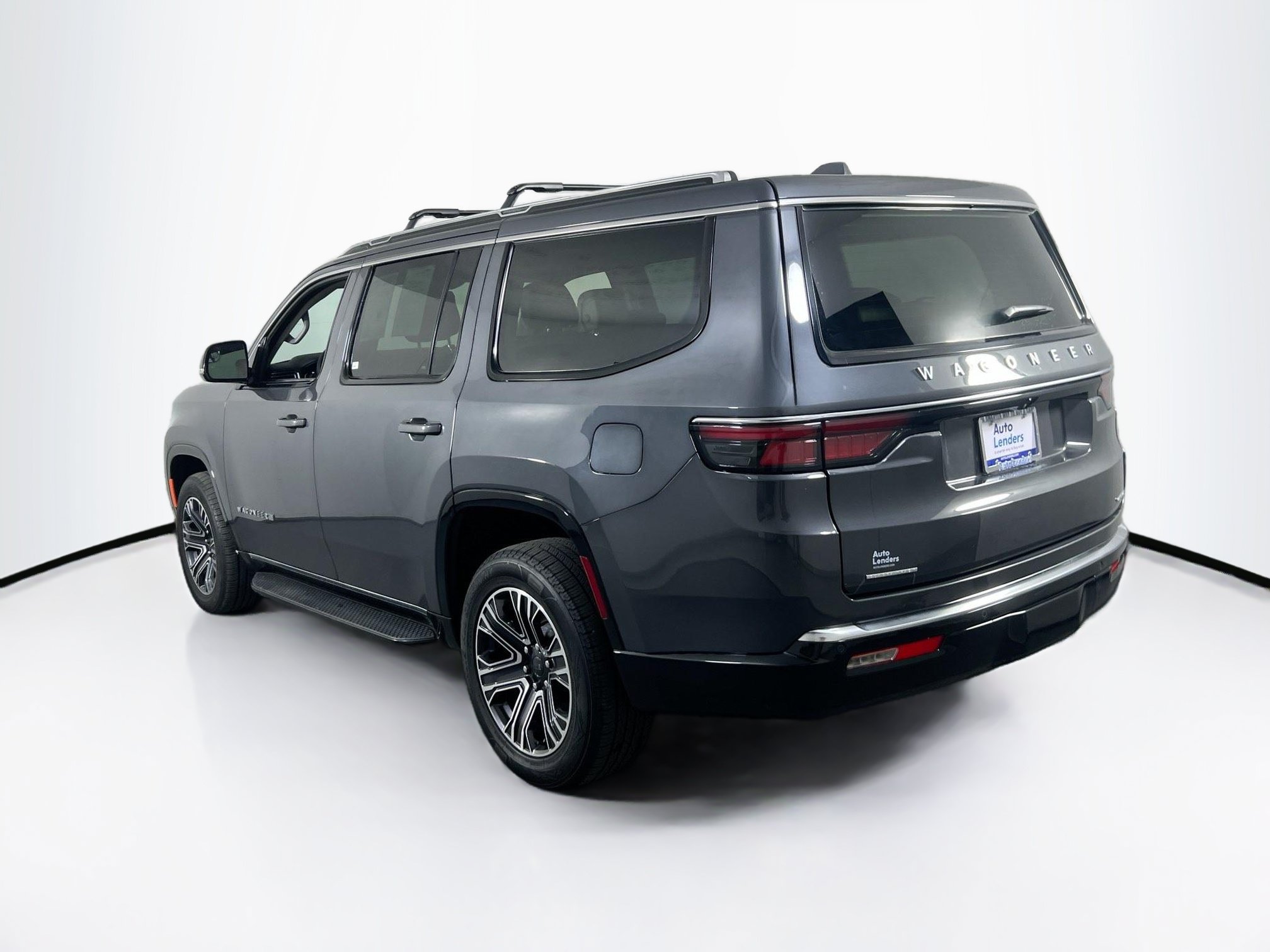 Used 2022 Jeep Wagoneer Series III AWD/4WD image 7