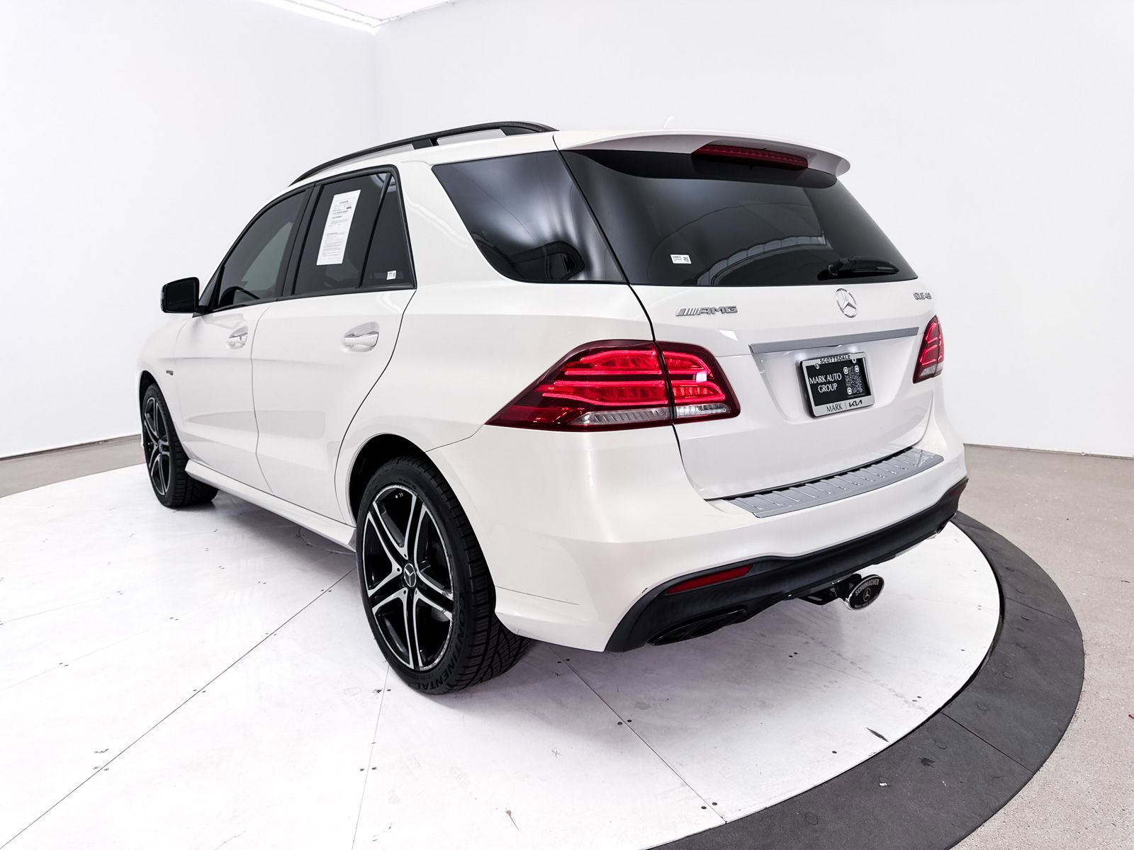 Used 2017 Mercedes-Benz GLE 43 AMG 4MATIC image 16