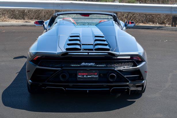 Used 2020 Lamborghini Huracan EVO RWD image 14