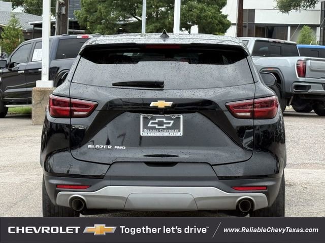 Used 2025 Chevrolet Blazer LT AWD/4WD image 7