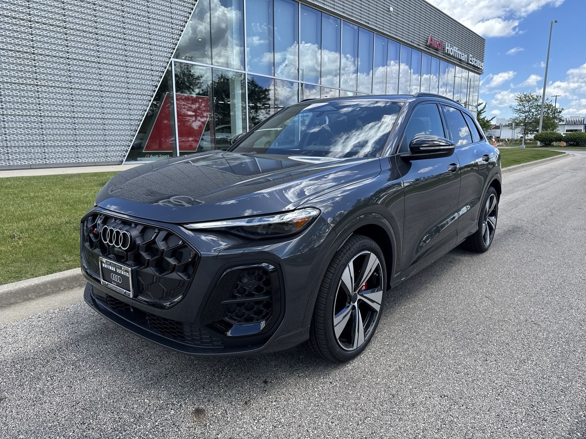 New 2026 Audi SQ5 Premium Plus AWD/4WD image 23