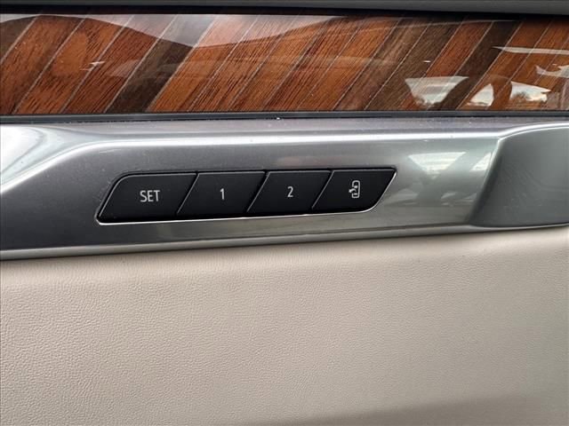 Certified 2025 Cadillac Escalade Sport Platinum w/ LPO, ONYX Package AWD/4WD image 24