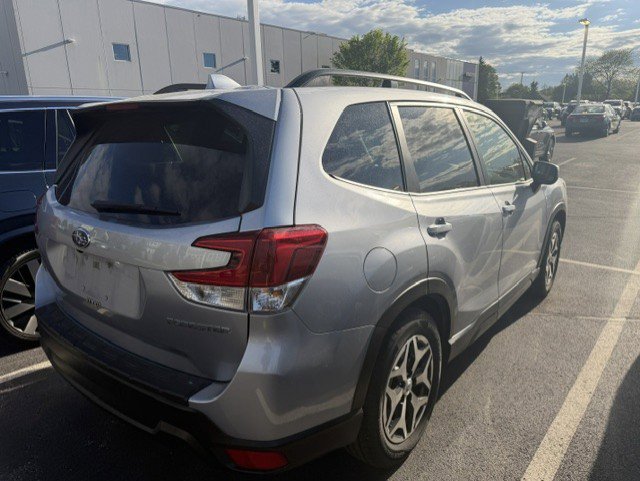 Used 2020 Subaru Forester Premium w/ Popular Package #1 AWD/4WD image 5
