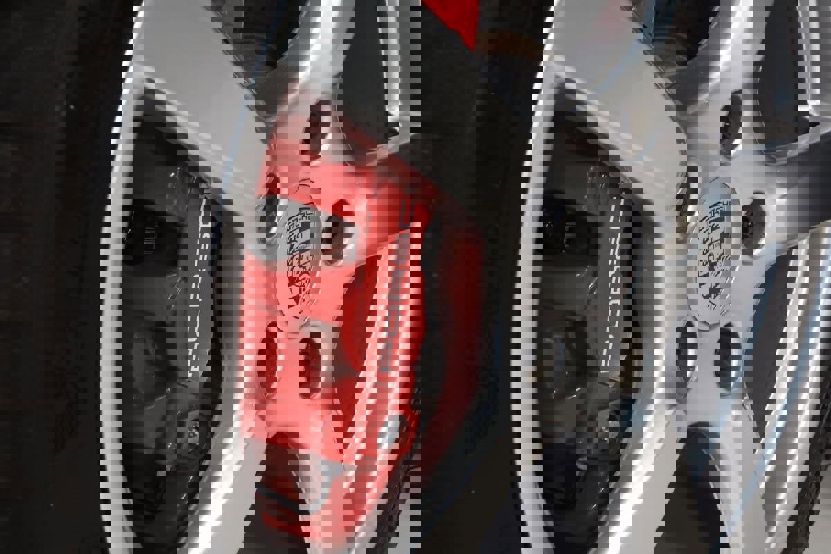 Used 2023 Porsche 718 Cayman S w/ Sport Chrono Package image 15