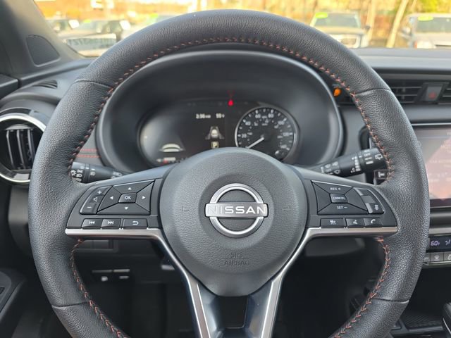 Used 2024 Nissan Kicks SR w/ SR Premium Package image 19