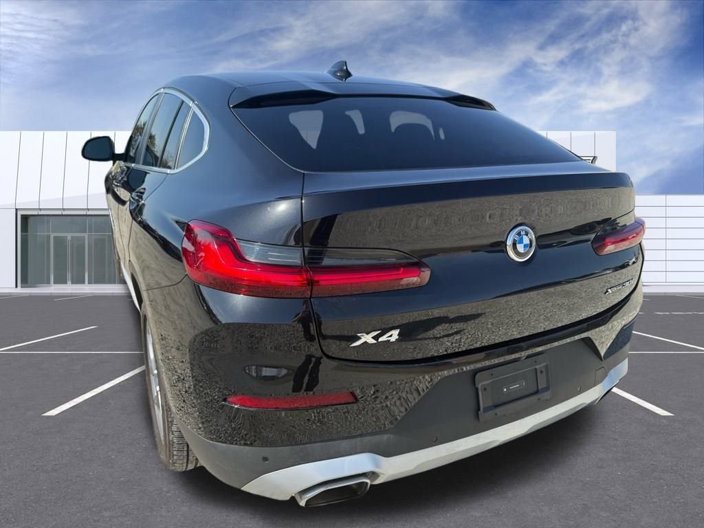 Used 2025 BMW X4 xDrive30i image 11