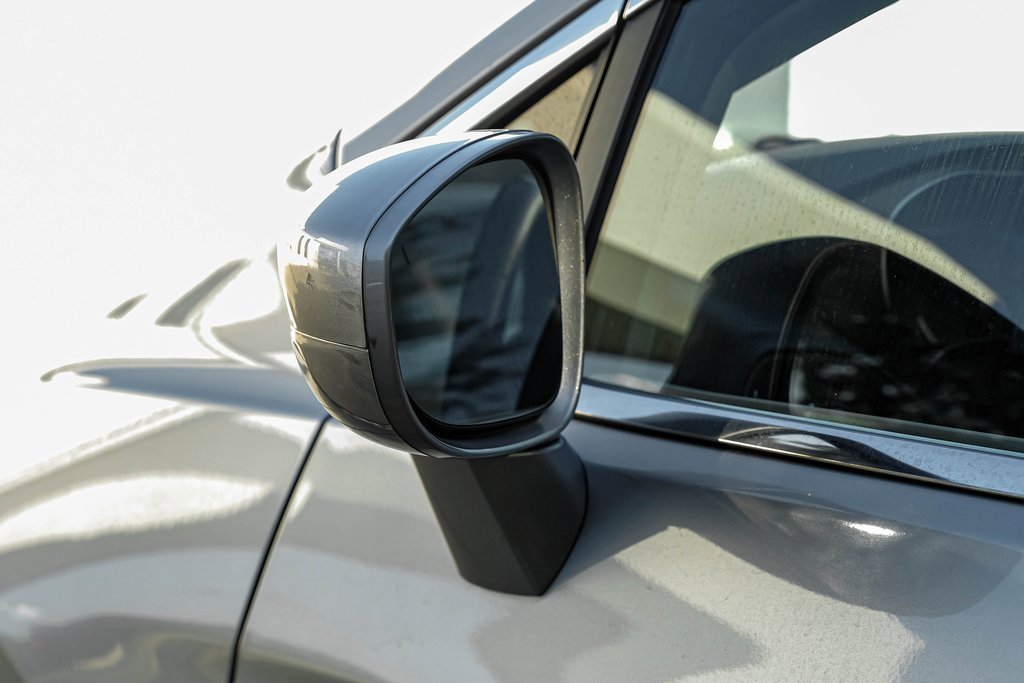 Used 2019 Chrysler Pacifica Touring-L image 52