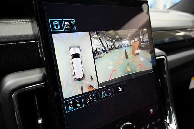 New 2026 GMC Yukon XL Elevation w/ Elevation Premium Package image 14