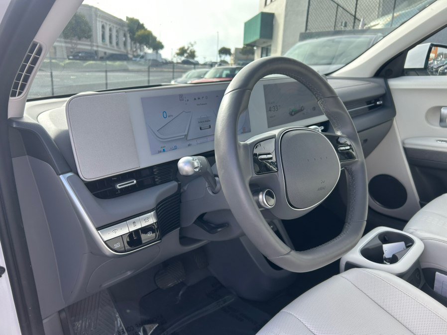 Used 2024 Hyundai Ioniq 5 Limited AWD/4WD image 14
