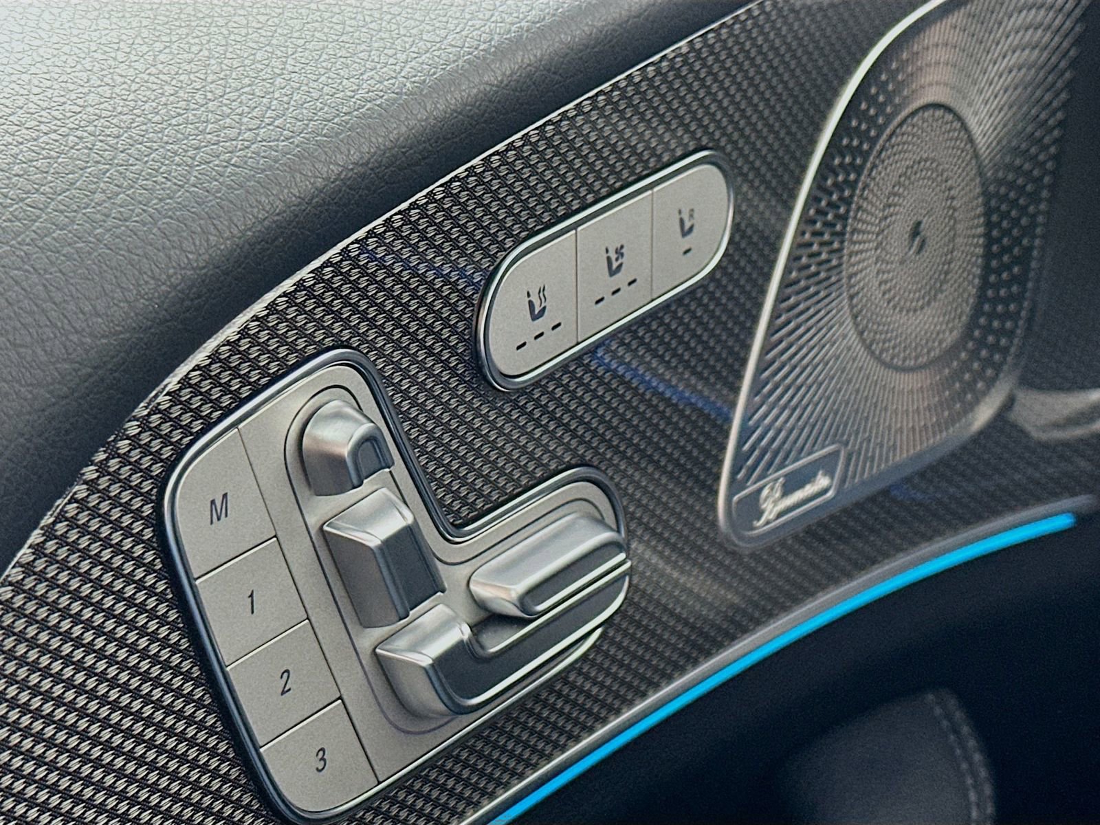 Used 2022 Mercedes-Benz GLS 450 4MATIC image 21