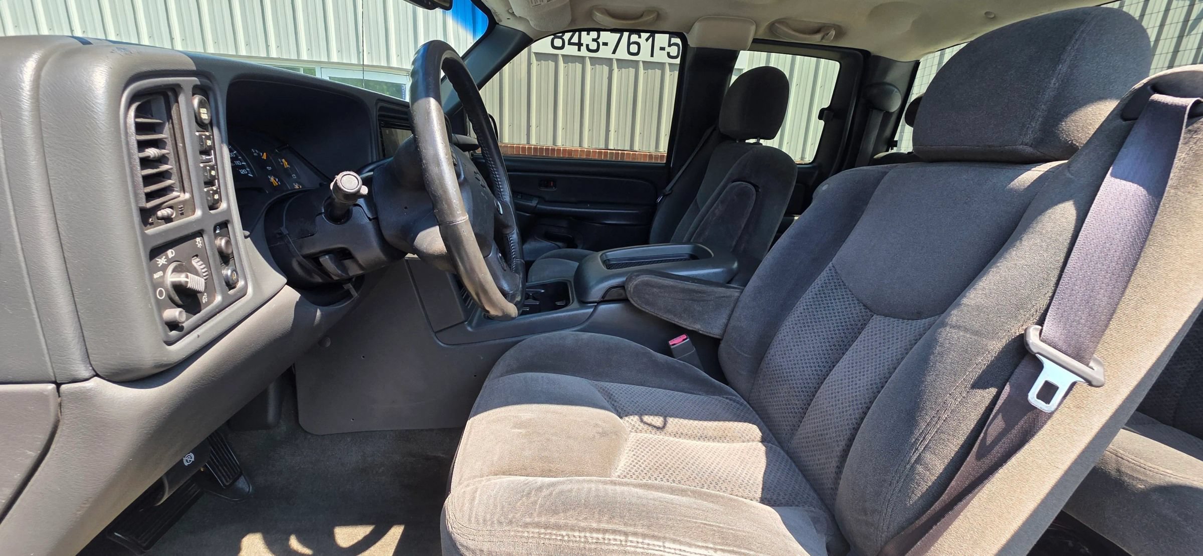 Used 2004 Chevrolet Silverado 1500 4x4 Extended Cab w/ Z71 Convenience Package 1 image 10