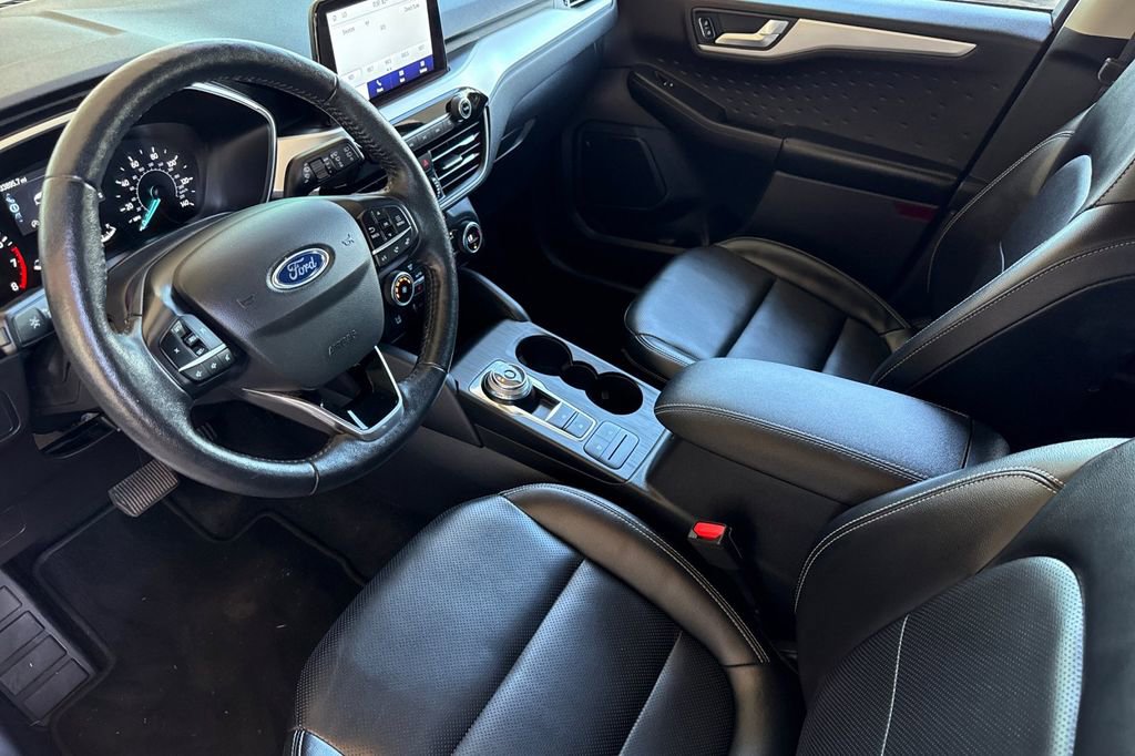 Used 2020 Ford Escape SEL image 7