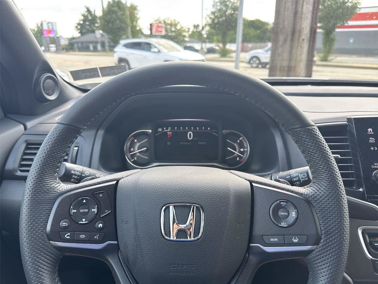 Used 2024 Honda Passport EX-L image 18