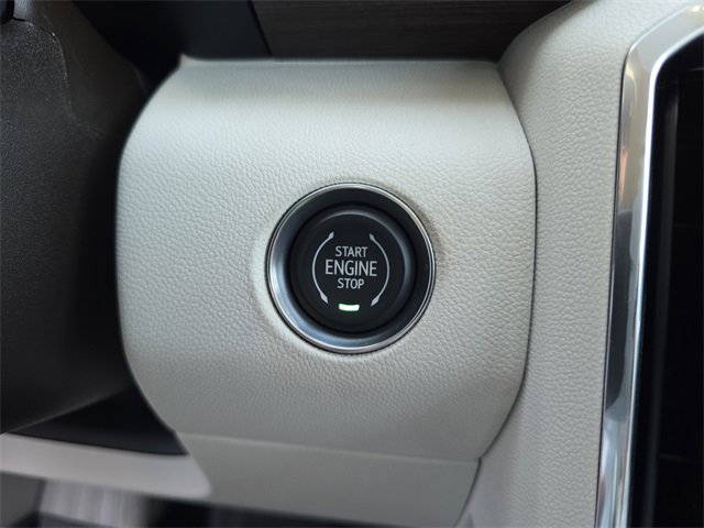 New 2026 GMC Acadia Denali w/ Super Cruise Package image 30