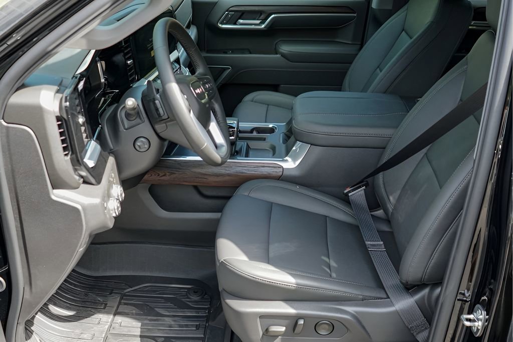 New 2026 GMC Sierra 1500 SLT image 10