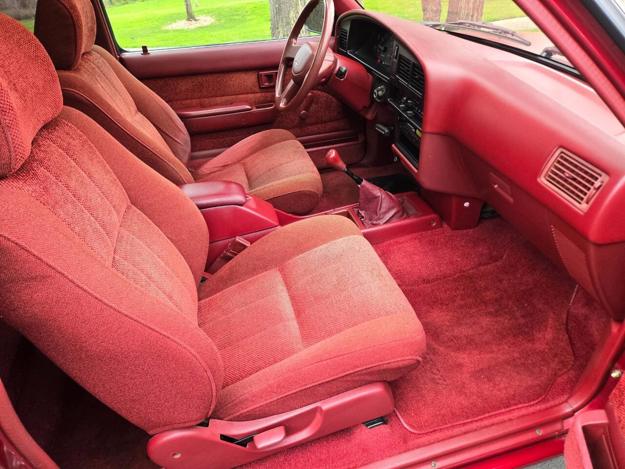 Used 1989 Toyota Pickup SR5 image 21