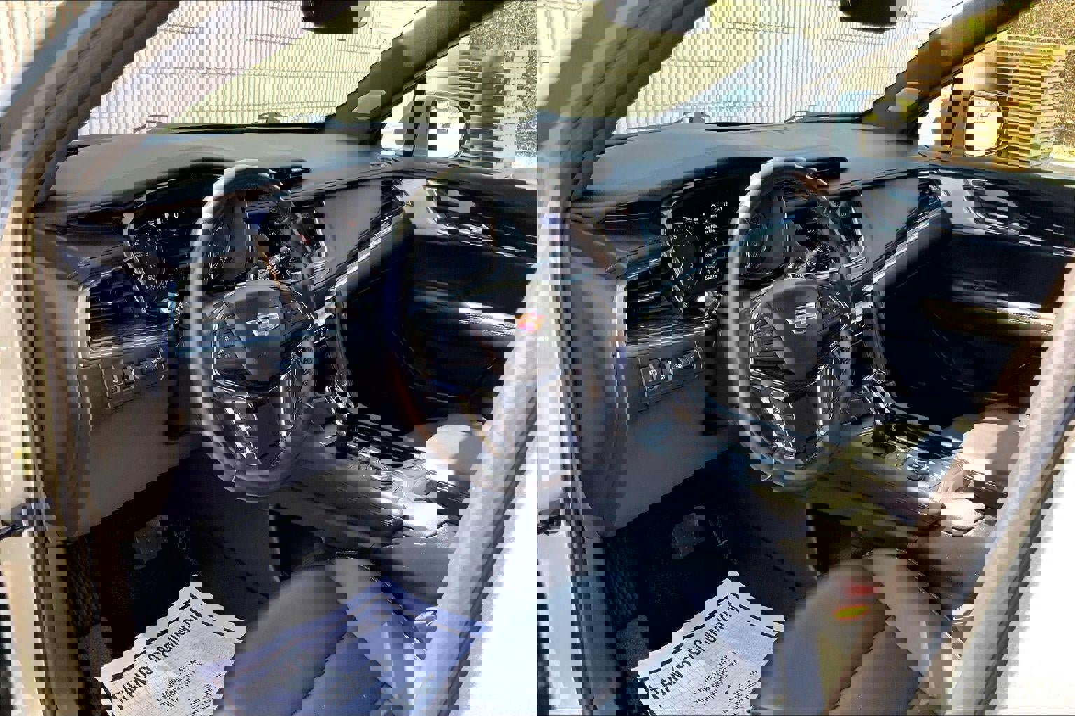 Used 2023 Cadillac XT5 Premium Luxury w/ Technology Package image 14