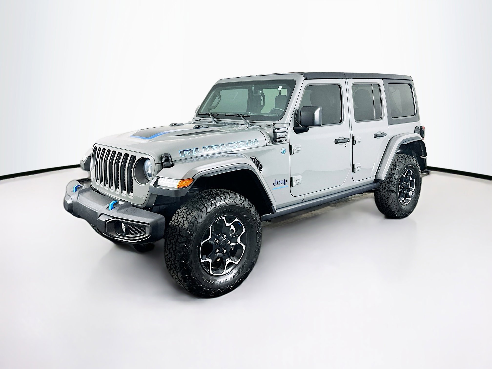 Used 2023 Jeep Wrangler Rubicon w/ Cold Weather Group image 3