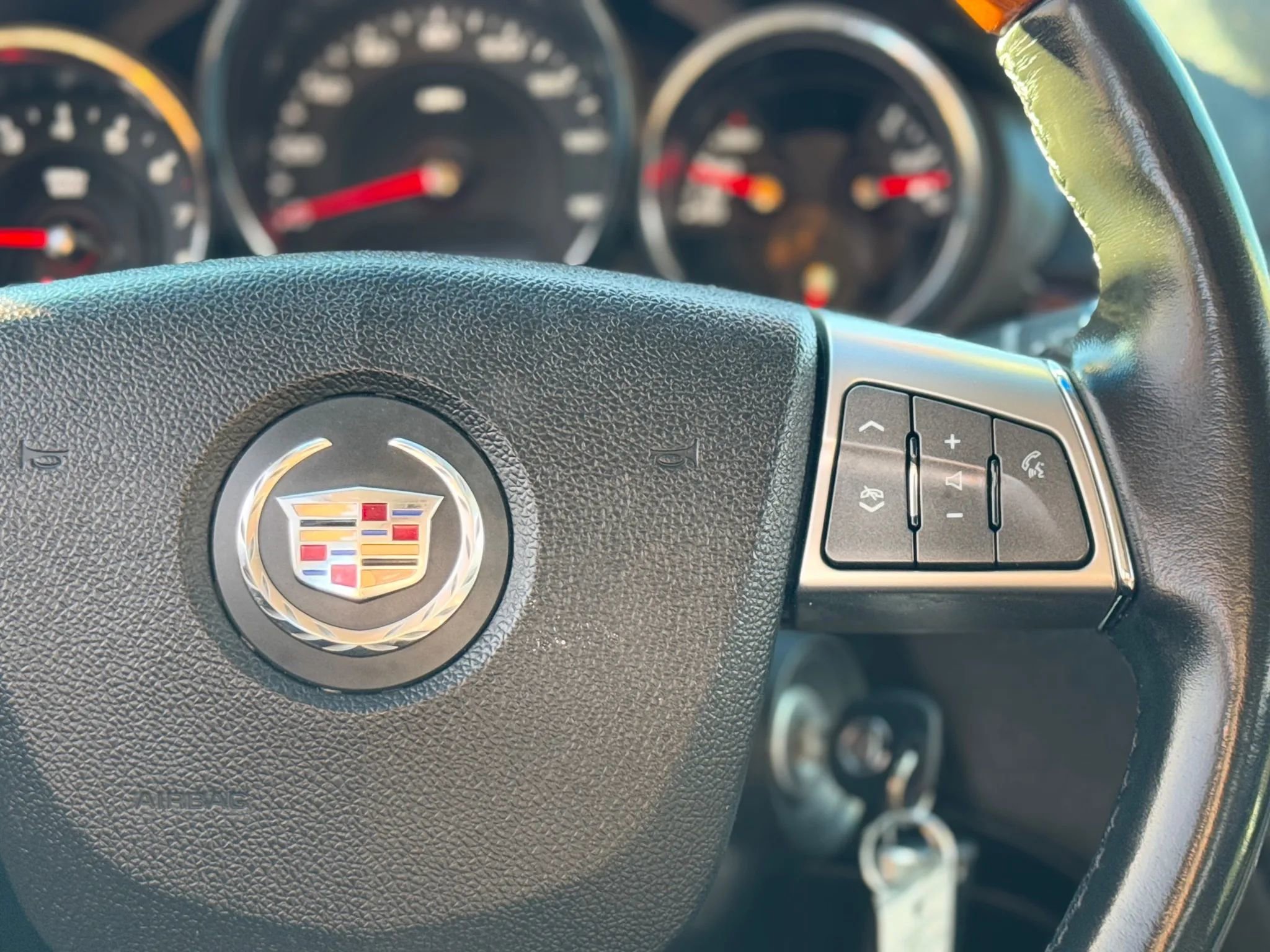 Used 2011 Cadillac CTS Luxury RWD image 20