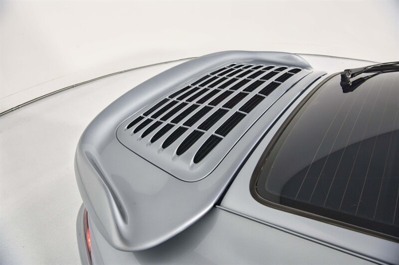 Used 1997 Porsche 911 Turbo AWD/4WD image 33