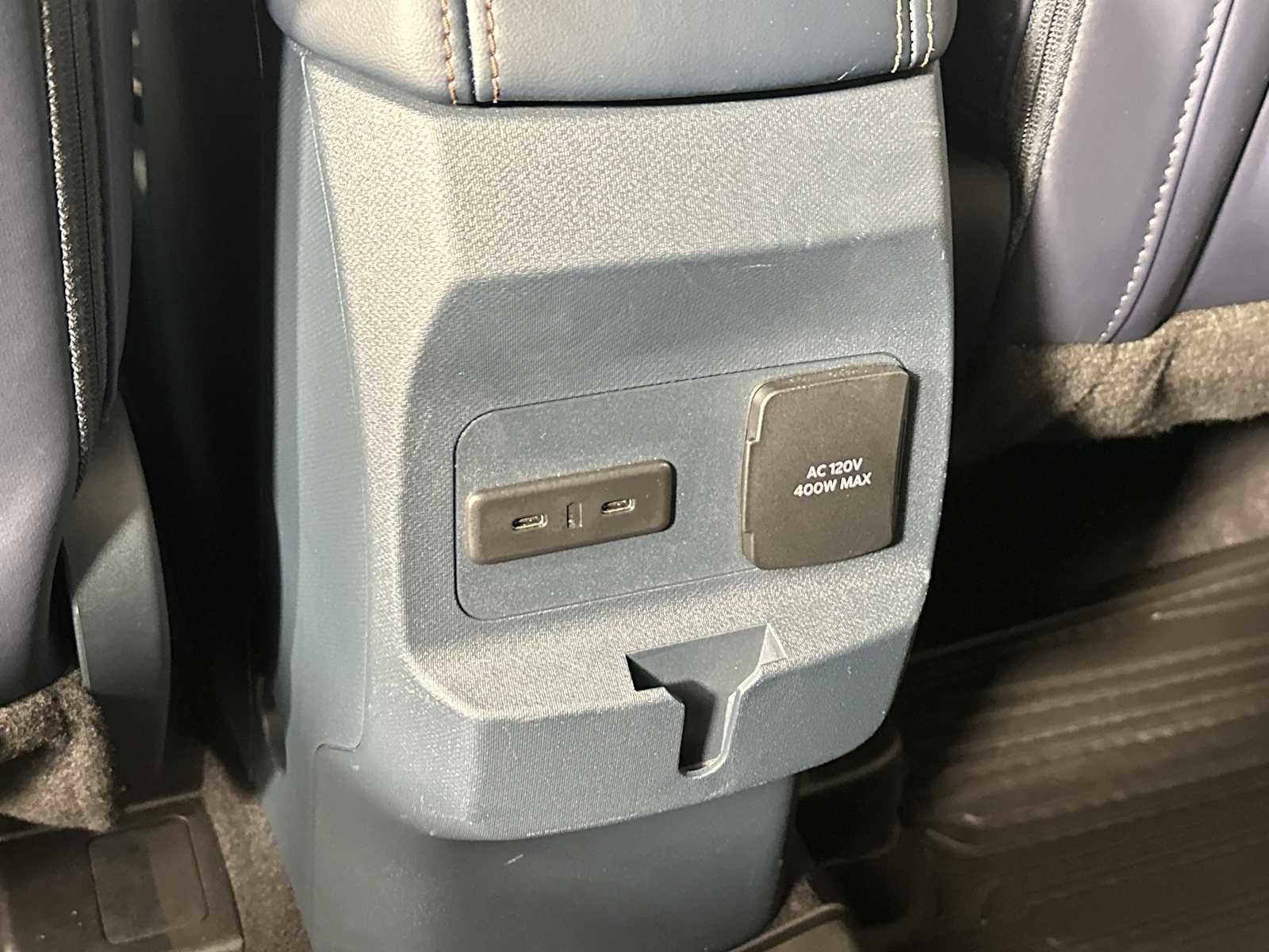 Used 2025 Ford Maverick Lariat image 24